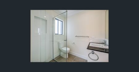 Fantastic Family Home in Logan Reserve Available Now! - Photo 2