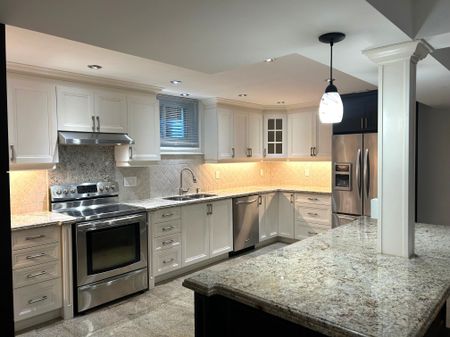 For Lease - 31 Via Guardia Road, Vaughan, Ontario - Photo 4