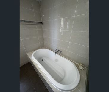 3 bedroom house furnished gardener included - Photo 6