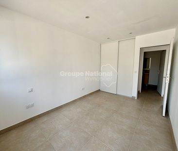 Location maison 72.89 m², Maillane 13910 Bouches-du-Rhône - Photo 2