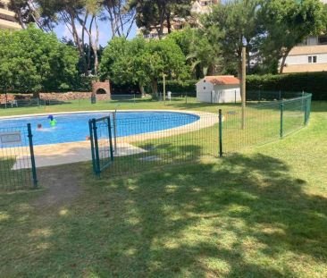 Alquiler de piso en Avenida de Playamar - Photo 1