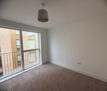 Lismore Boulevard, London - Photo 1