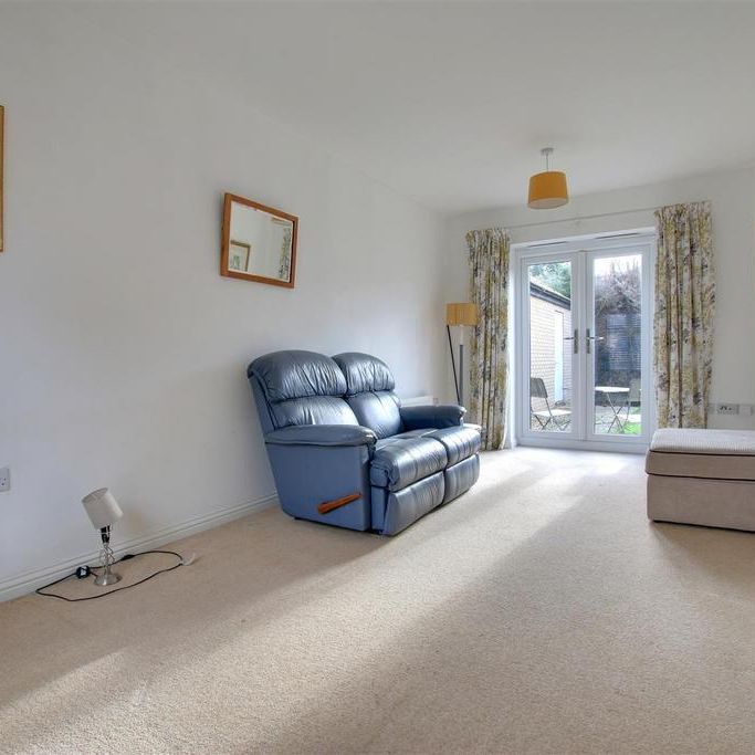 3 bedroom detached house to rent - Photo 1