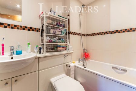 2 bedroom apartment to rent Newland Gardens, SG13 - Photo 5