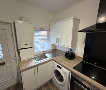 1 bedroom flat to rent - Photo 6