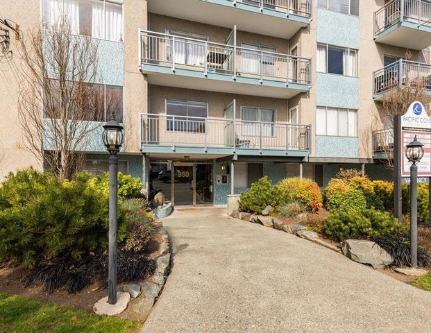 Viscount Manor Apartments | 950 Rockland Ave., Victoria - Photo 1