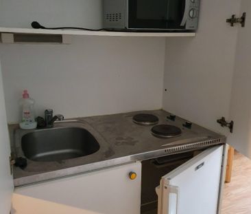 Location Appartement 1 pièce 19m² VALENCIENNES 59300 - Photo 6