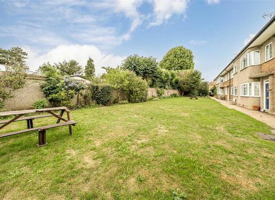 Kingston Close - Photo 1