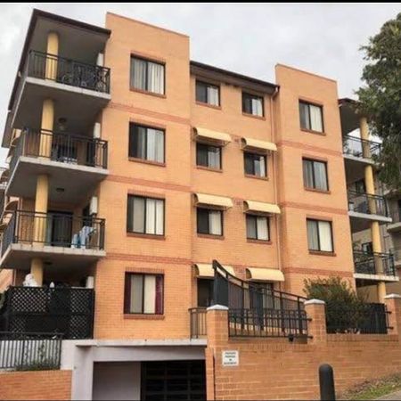 Blacktown - Photo 4