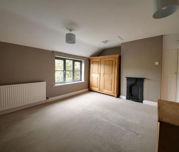 4 bedroom semi-detached house to rent - Photo 6