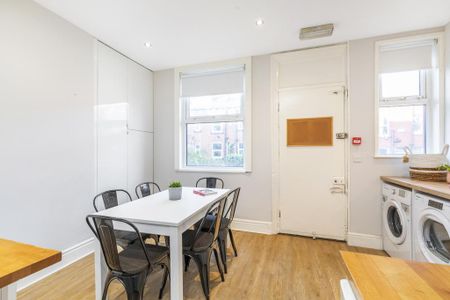 6 bedroom house to rent - Photo 3