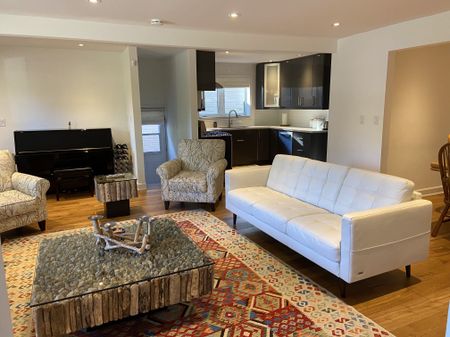 For Lease - 80 Rockport Crescent, Richmond Hill, Ontario - Photo 2