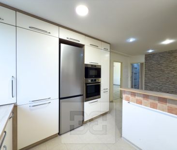 Apartment for rent, 2+1 - 1 bedroom, 71m - Photo 2