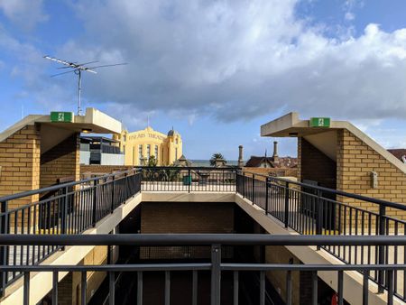 65 Acland Street ST KILDA - Photo 4