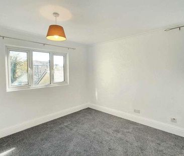 Risborough Lane, Folkestone, CT19 - Photo 1