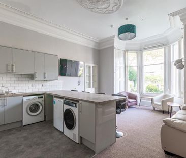 13 bedroom flat share to rent - Photo 4