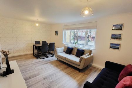 Caledonian Road, London - Photo 2