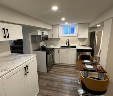 For Lease - 139 Maurice Court Unit# Lower Level, Newmarket, Ontario - Photo 1