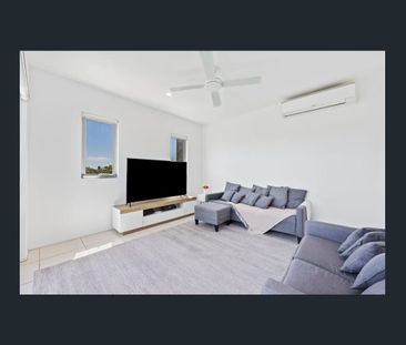 13/101 Pohlman St, Southport, Qld 4215 - Photo 6