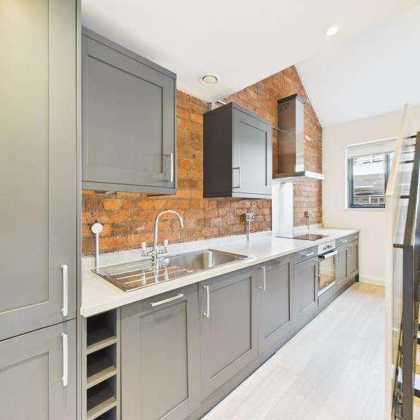 :: Gramercy House, M1 - Photo 1