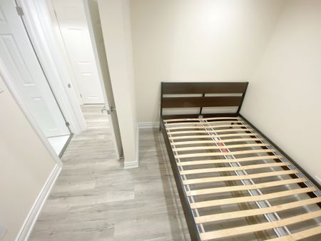 For Lease - 81 Hallam Street Unit# Bsmt Room B01, Toronto, Ontario - Photo 2