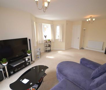 Palmer Road, Devizes, SN10 - Photo 1