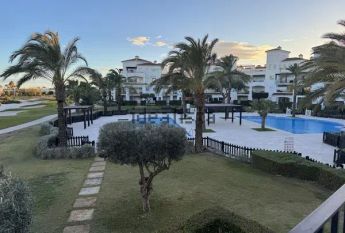 Alquiler de piso en Calle Abadejo, 17 C