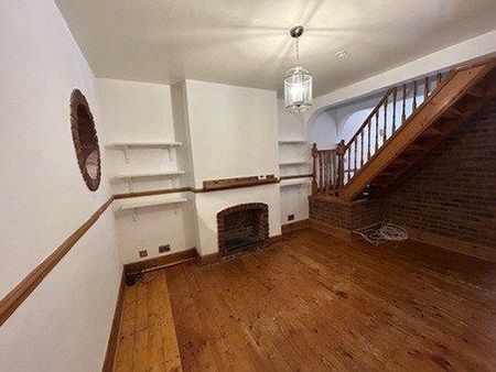 2 bedroom terraced house to rent - Photo 2