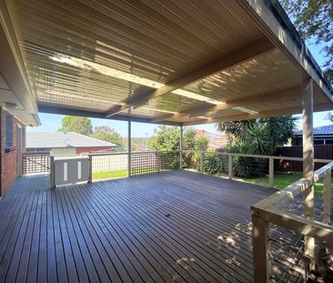 Home For Rent - Photo 3