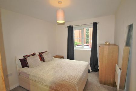 2 bedroom apartment to rent - Photo 4