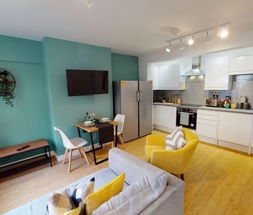 3 Bedroom Cottage - Photo 3