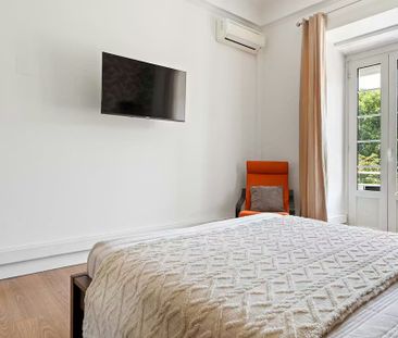 Avenida de Sidónio Pais, Lisbon, Lisbon 1050-215 - Photo 6