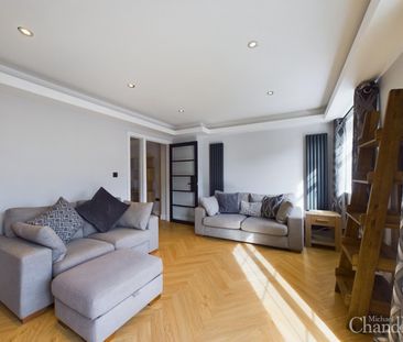 10 College Drive, Belfast, BT7 3LF - Photo 1