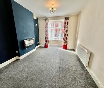 2 bedroom end of terrace house to rent - Photo 4