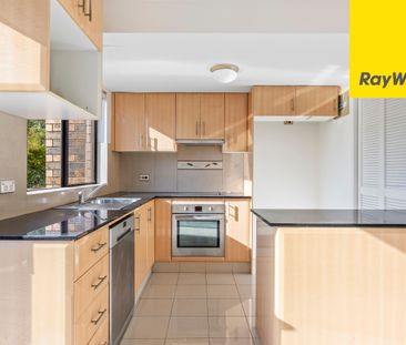 Two Bedroom Townhouse - Photo 5