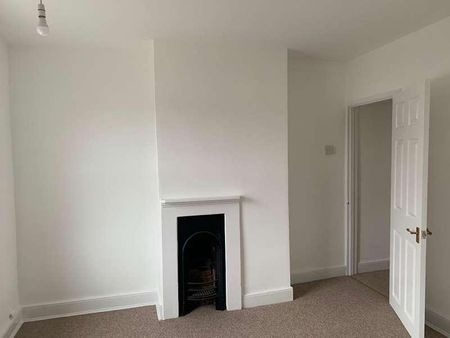 Burghley Close, Desborough, Kettering, Northants, NN14 - Photo 5