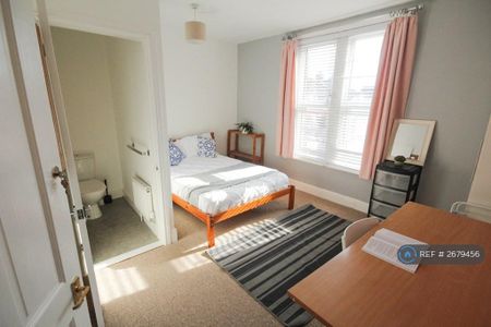 5 bedroom terraced house to rent - Photo 5