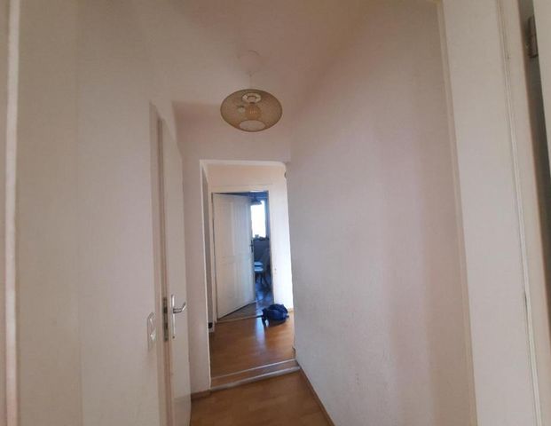 3 Zimmer Wohnung ab 1.2. am Antonplatz/ Abstand und Malerarbeiten - Foto 1