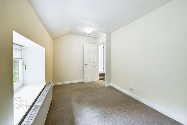 3 bedroom end of terrace house to rent - Photo 1
