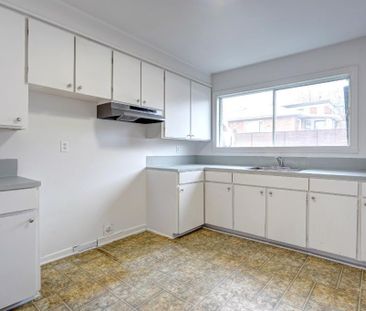 3 1/2 à Ste-Thérèse - internet inclus - libre maintenant ou 1er déc... - Photo 2