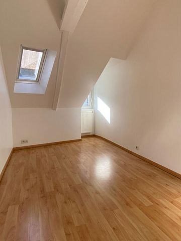 Location Appartement 5 pièces 132m² ST BRIEUC 22000 - Photo 4