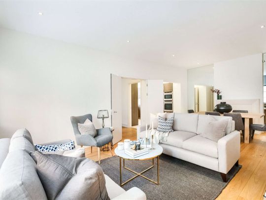 This spacious mews house situated within the gated development that is St. Barnabas Mews - Photo 1