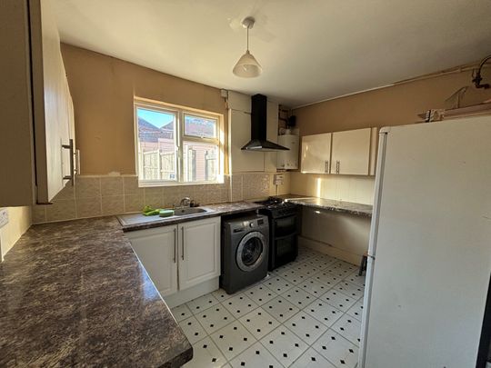 Fairfax Road - Photo 1