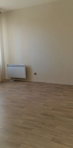 APPARTEMENT COMPIEGNE – 1 pièce(s) – 37.73 m2 - Photo 1