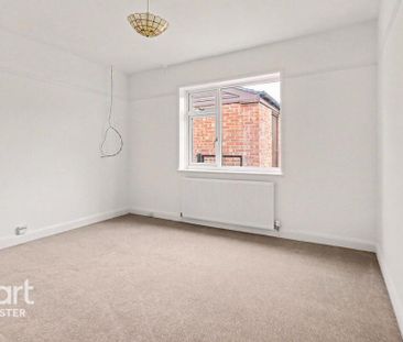 3 bedroom detached bungalow to rent - Photo 3