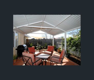 Neat Family Haven - Photo 3