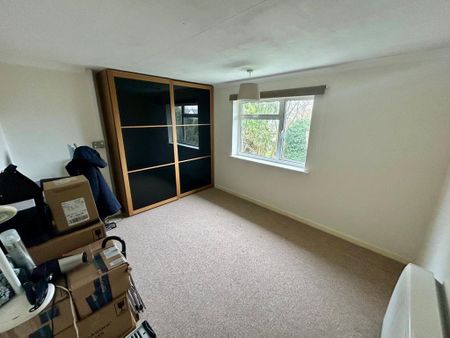 2 bedroom maisonette to rent - Photo 3