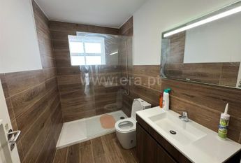 Apartamento T4 em Coimbra