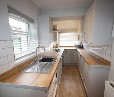 Shobnall Street, Burton Upon Trent, DE14 - Photo 1