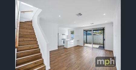 Brand New Modern Townhouses! - Photo 2